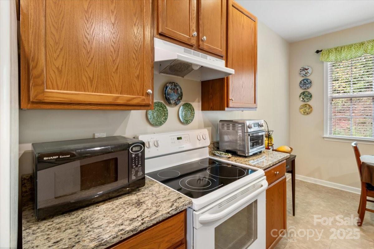12 Forestwood Road Weaverville NC 28787