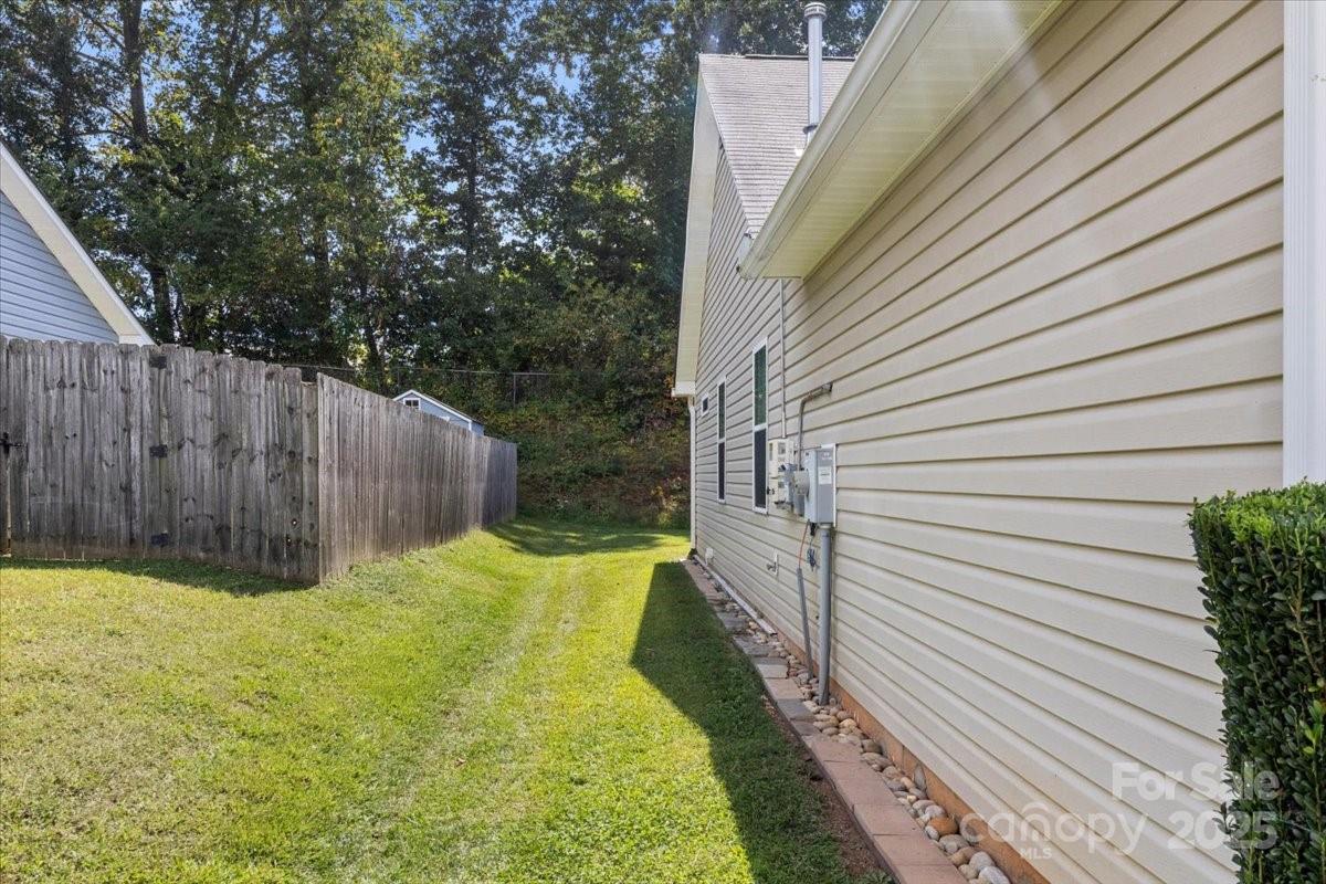 12 Forestwood Road Weaverville NC 28787
