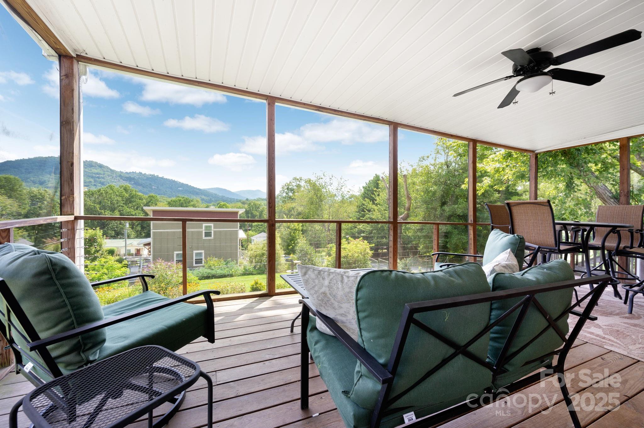 31 Skyland Circle Asheville NC 28804