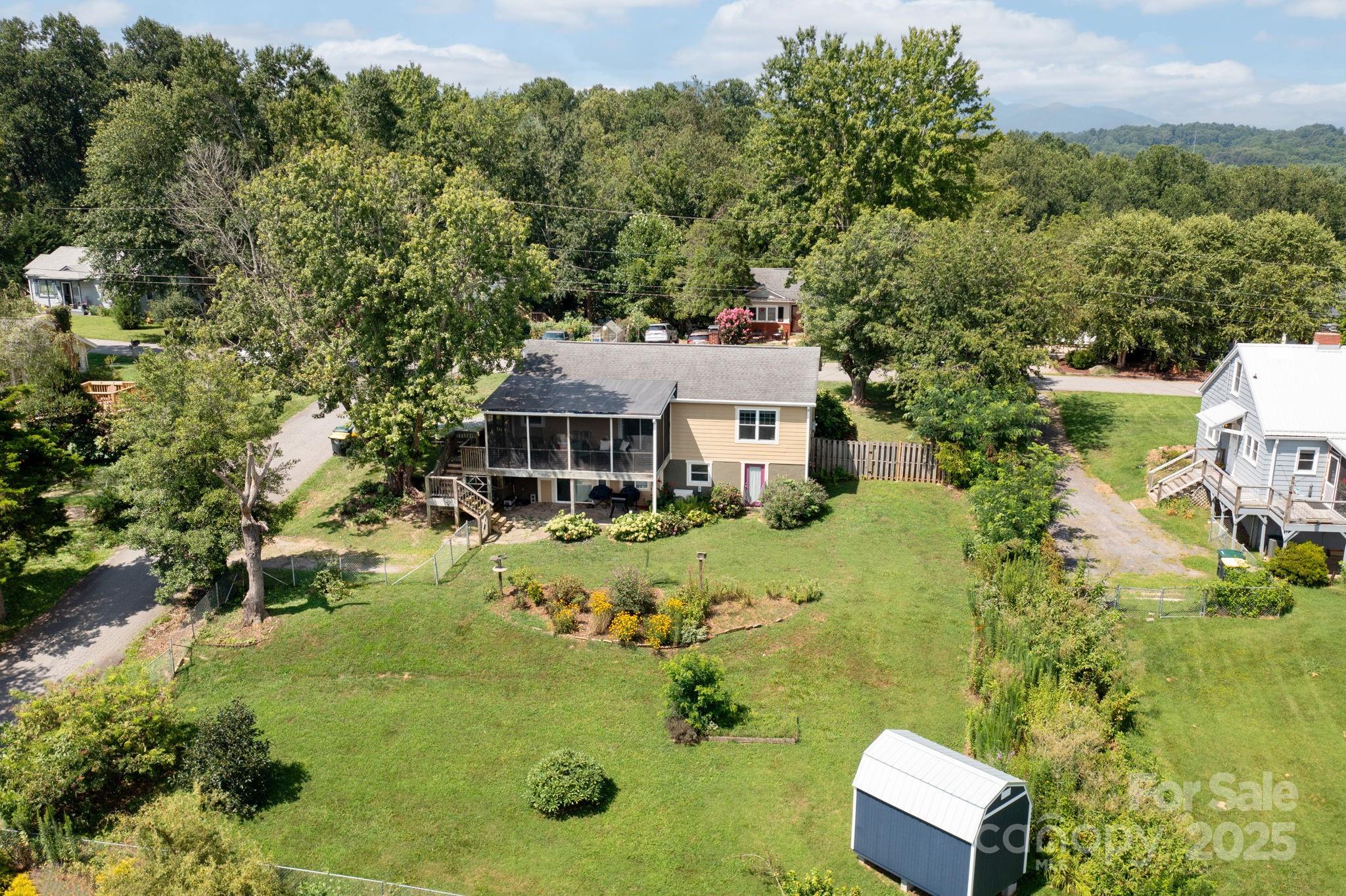31 Skyland Circle Asheville NC 28804