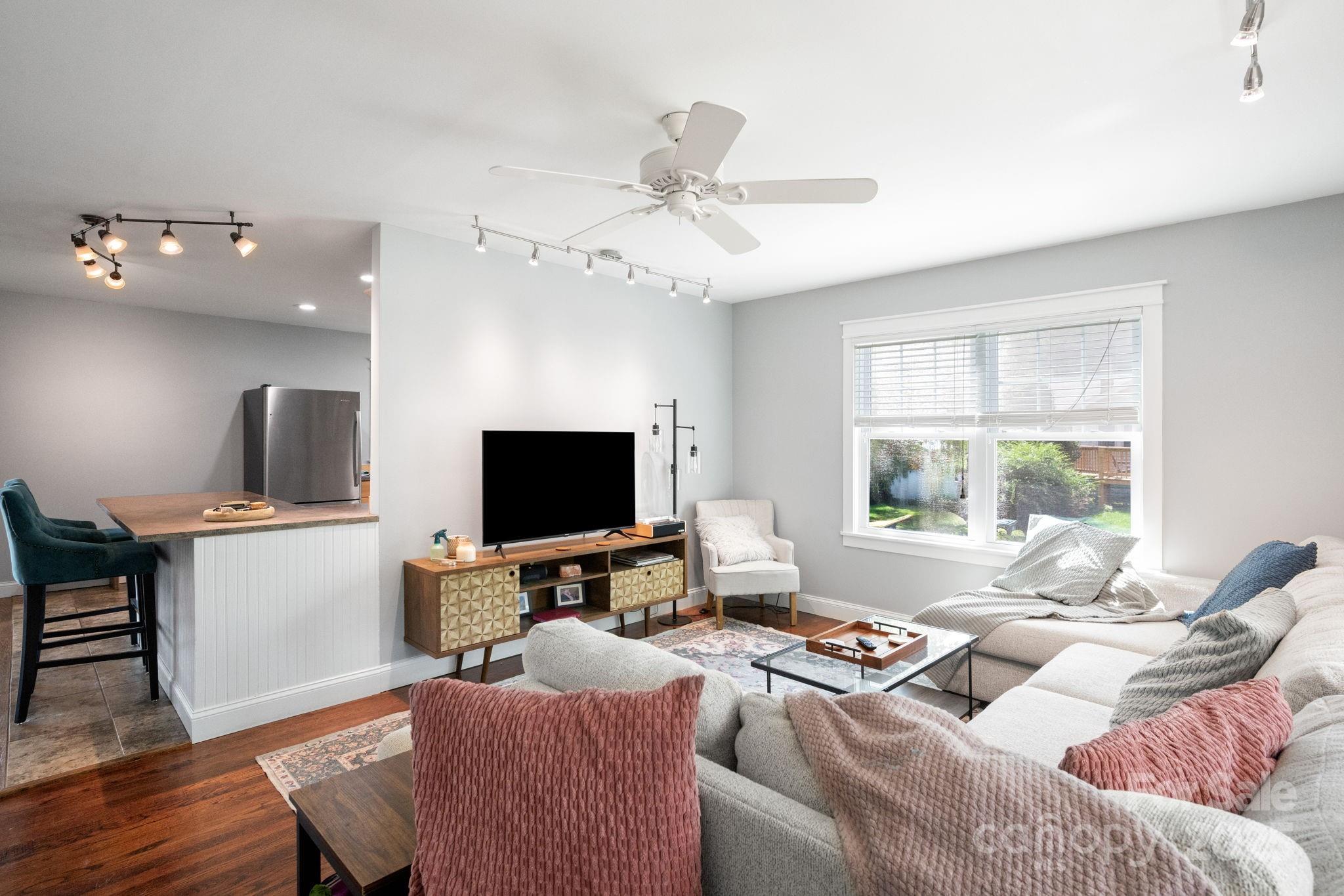 31 Skyland Circle Asheville NC 28804