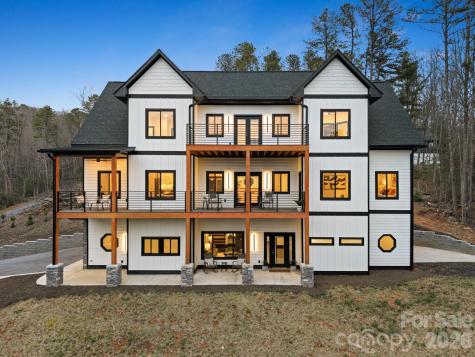 74 Jeranna Road Mills River NC 28759