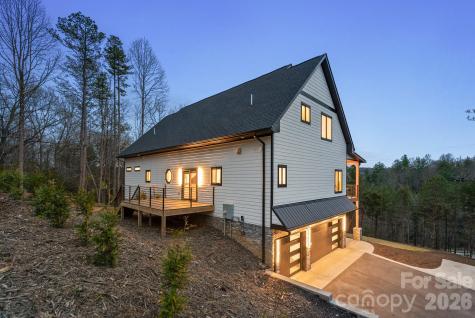 74 Jeranna Road Mills River NC 28759
