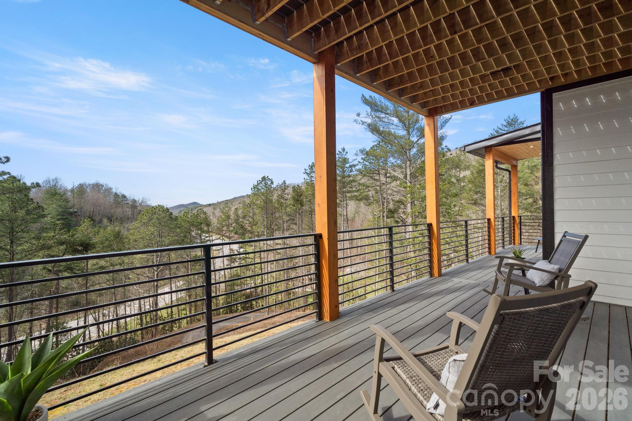 74 Jeranna Road Mills River NC 28759