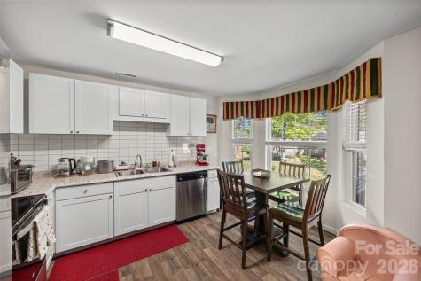 208 Victoria Circle York SC 29745