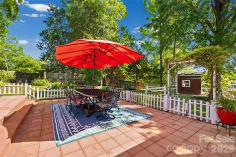 208 Victoria Circle York SC 29745