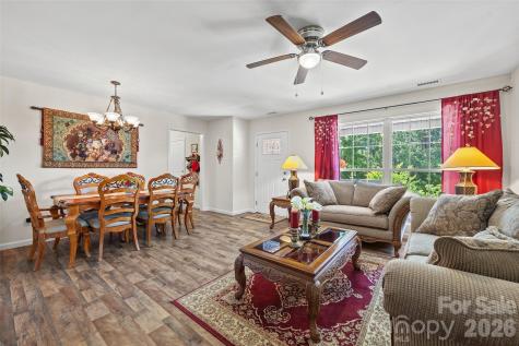 208 Victoria Circle York SC 29745