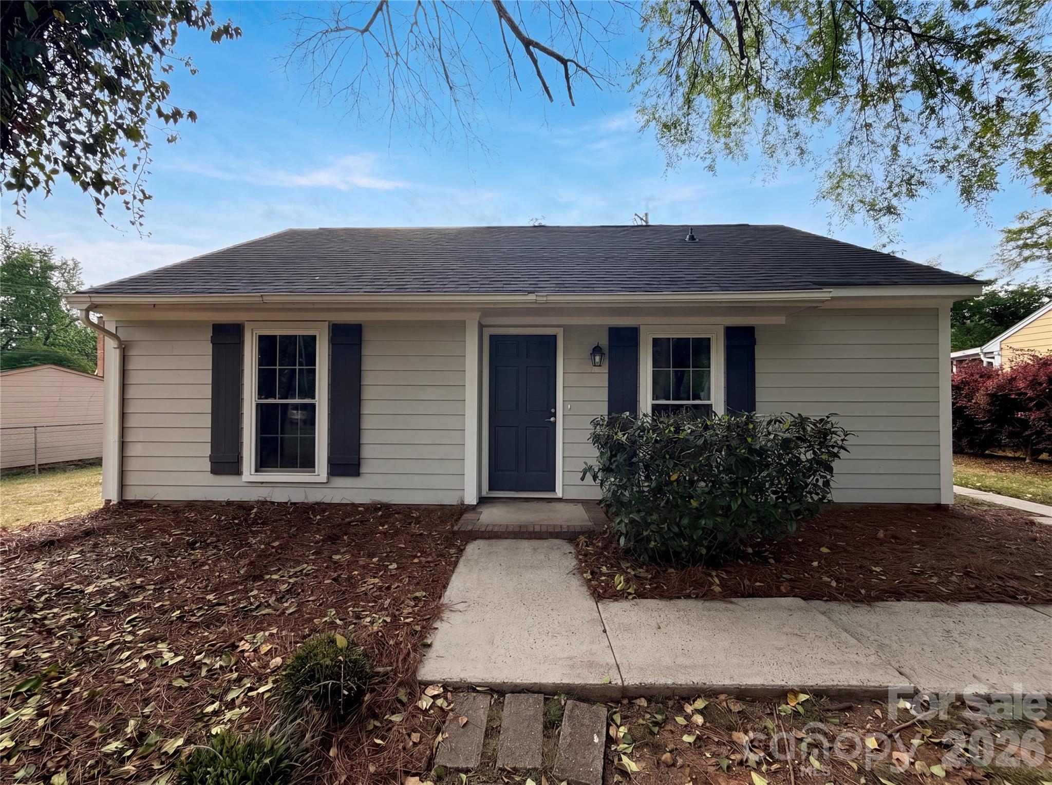 3215 Braewick Place Charlotte NC 28227