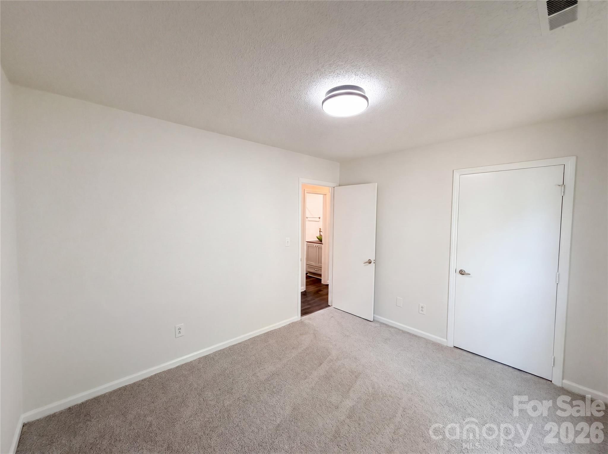 3215 Braewick Place Charlotte NC 28227
