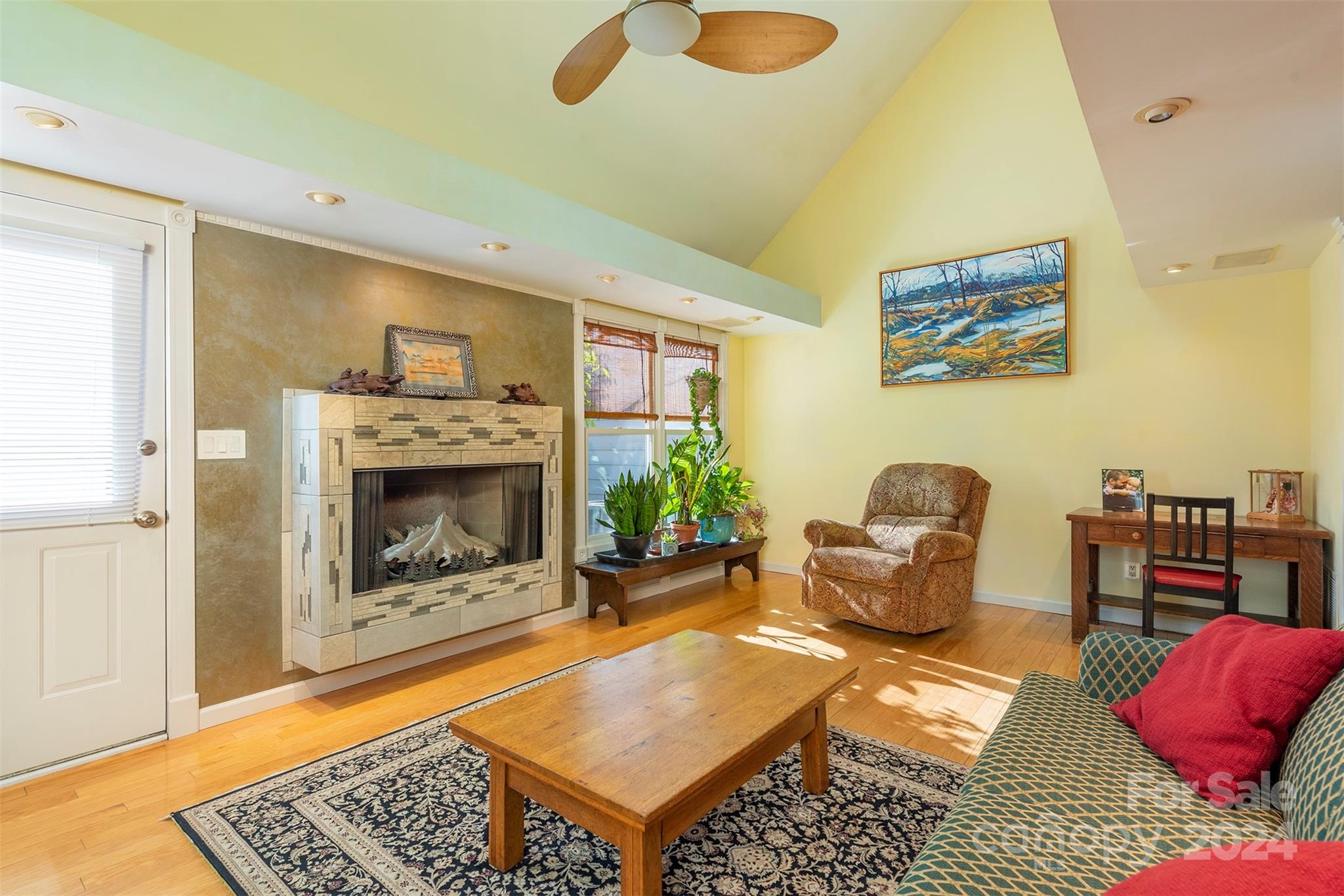 27 Sleepy Hollow Lane Swannanoa NC 28778