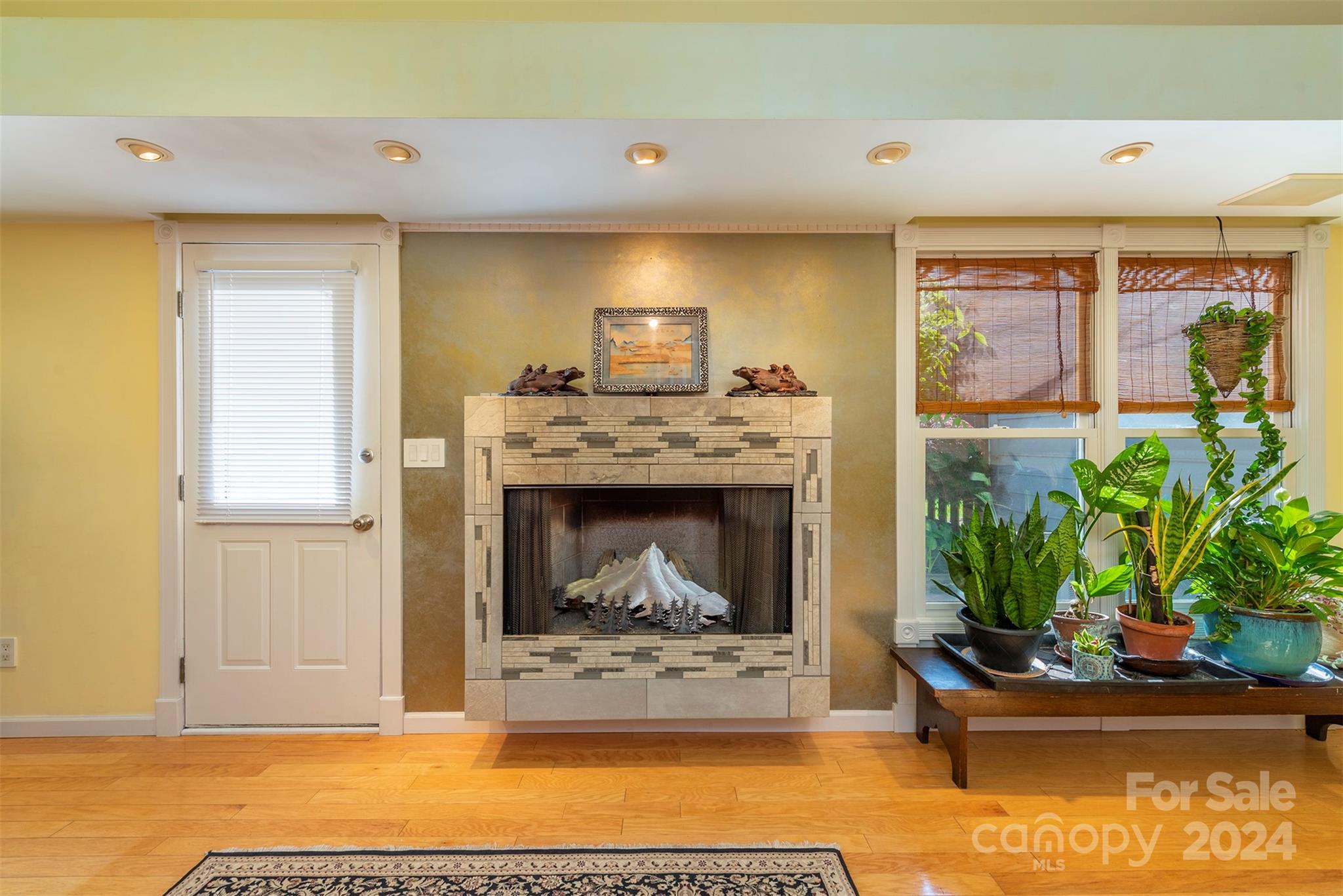 27 Sleepy Hollow Lane Swannanoa NC 28778