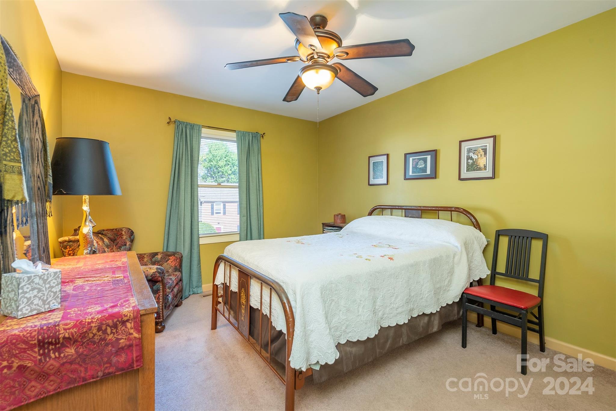 27 Sleepy Hollow Lane Swannanoa NC 28778