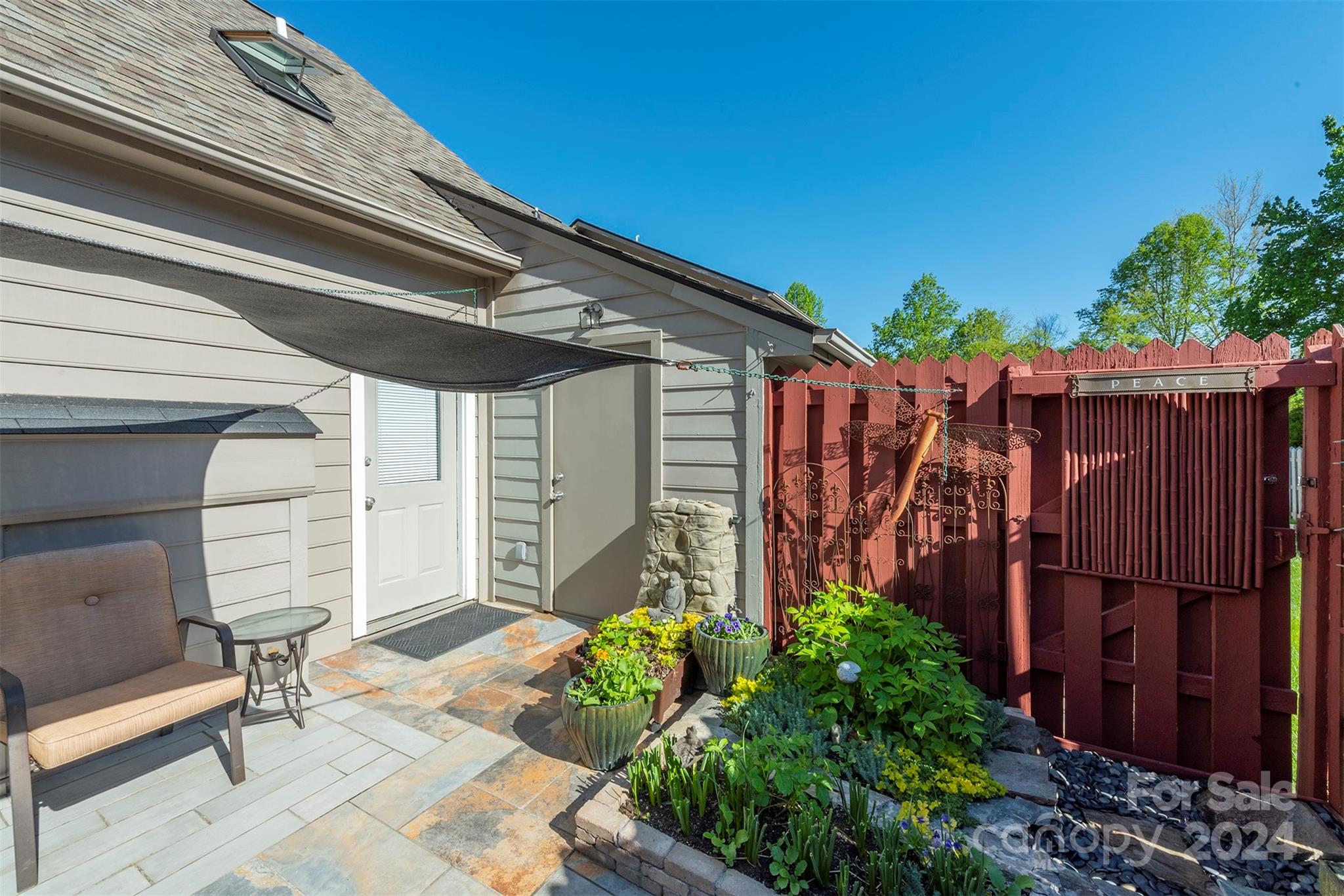 27 Sleepy Hollow Lane Swannanoa NC 28778