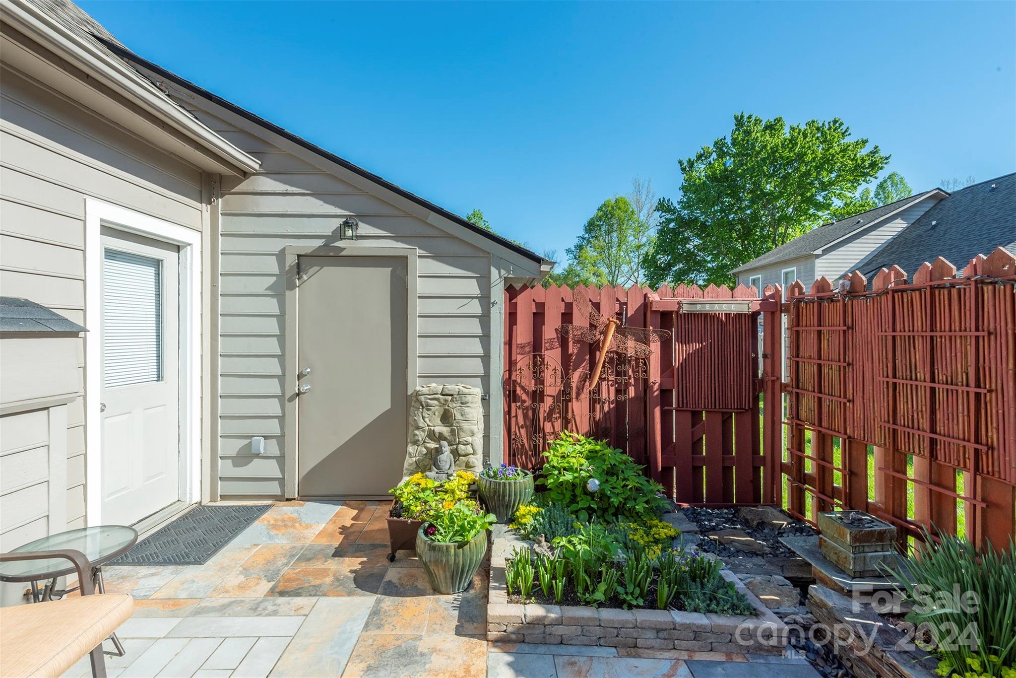 27 Sleepy Hollow Lane Swannanoa NC 28778