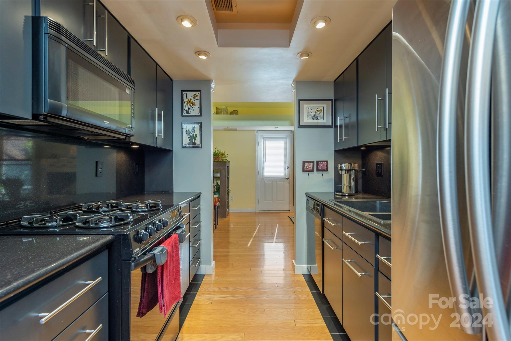 27 Sleepy Hollow Lane Swannanoa NC 28778