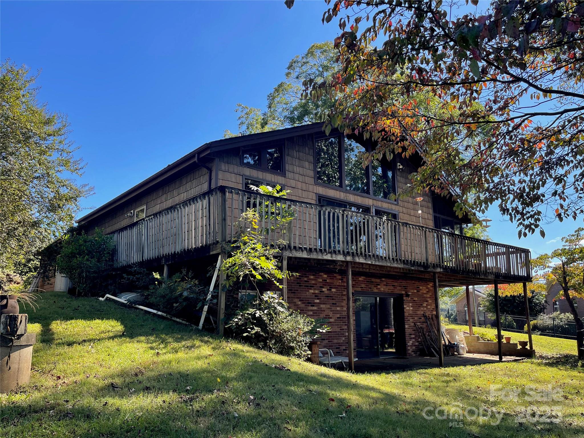 512 Twins Cove Road Taylorsville NC 28681