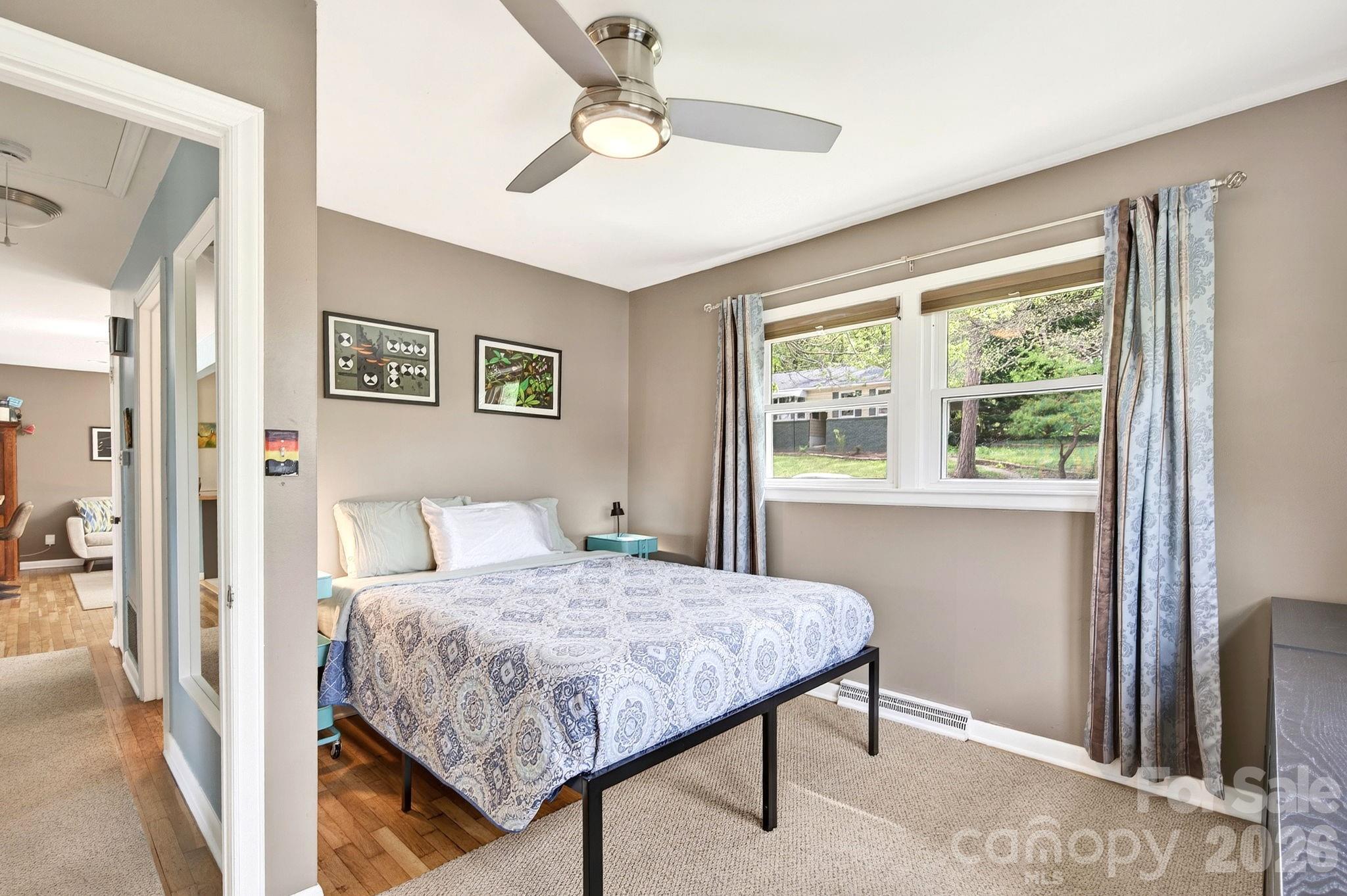 88 Ivanhoe Avenue Asheville NC 28806