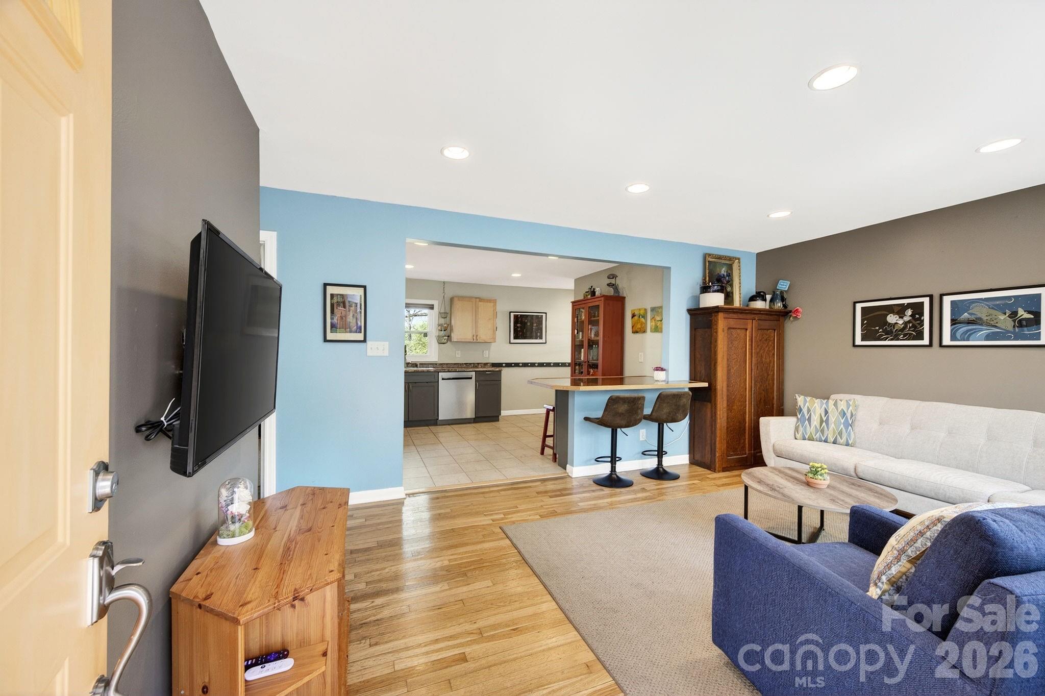 88 Ivanhoe Avenue Asheville NC 28806
