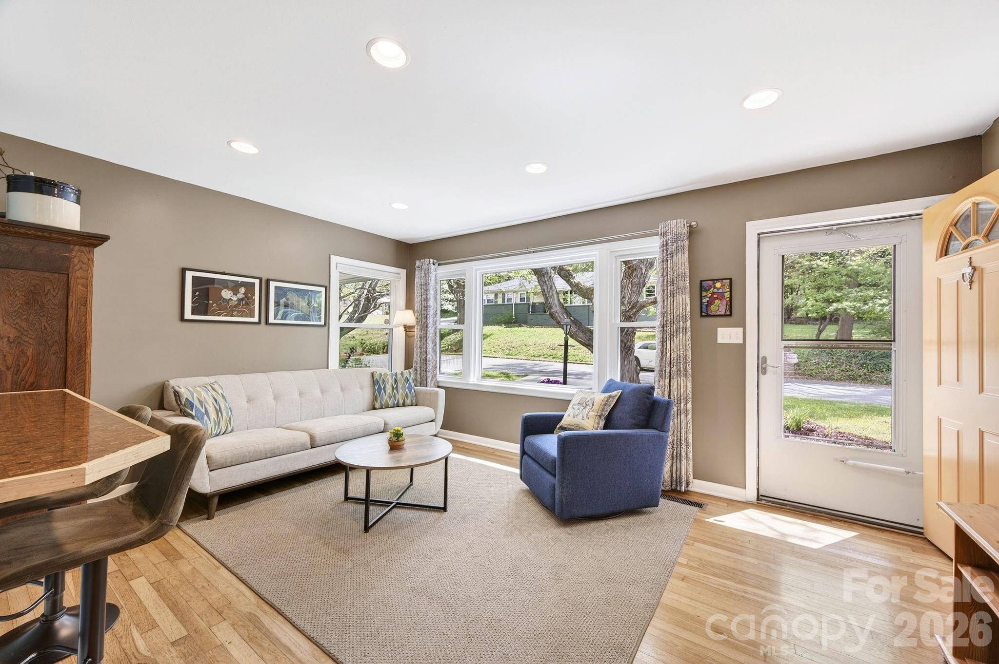 88 Ivanhoe Avenue Asheville NC 28806