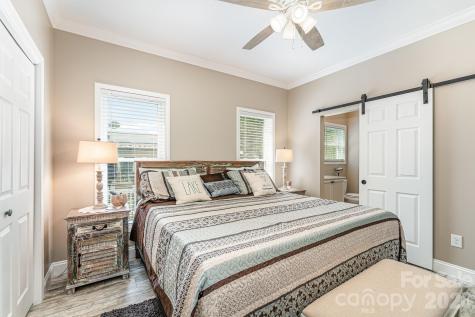 163 Cardinal Drive New London NC 28127