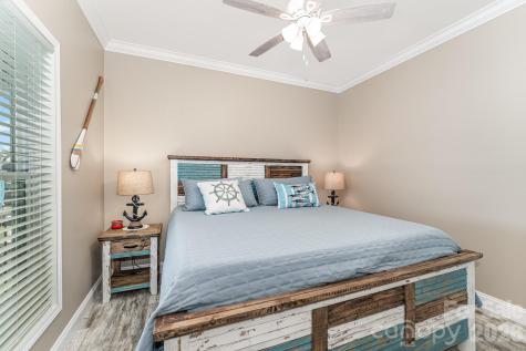 163 Cardinal Drive New London NC 28127
