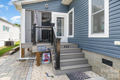 163 Cardinal Drive New London NC 28127
