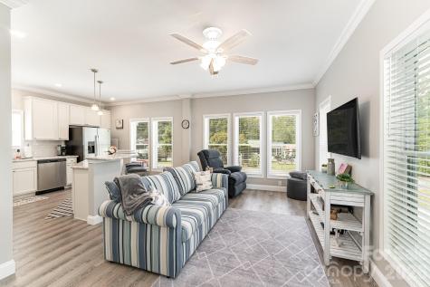 163 Cardinal Drive New London NC 28127