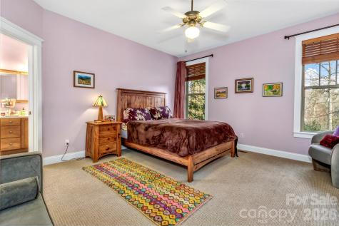12 Hoolet Court Candler NC 28715