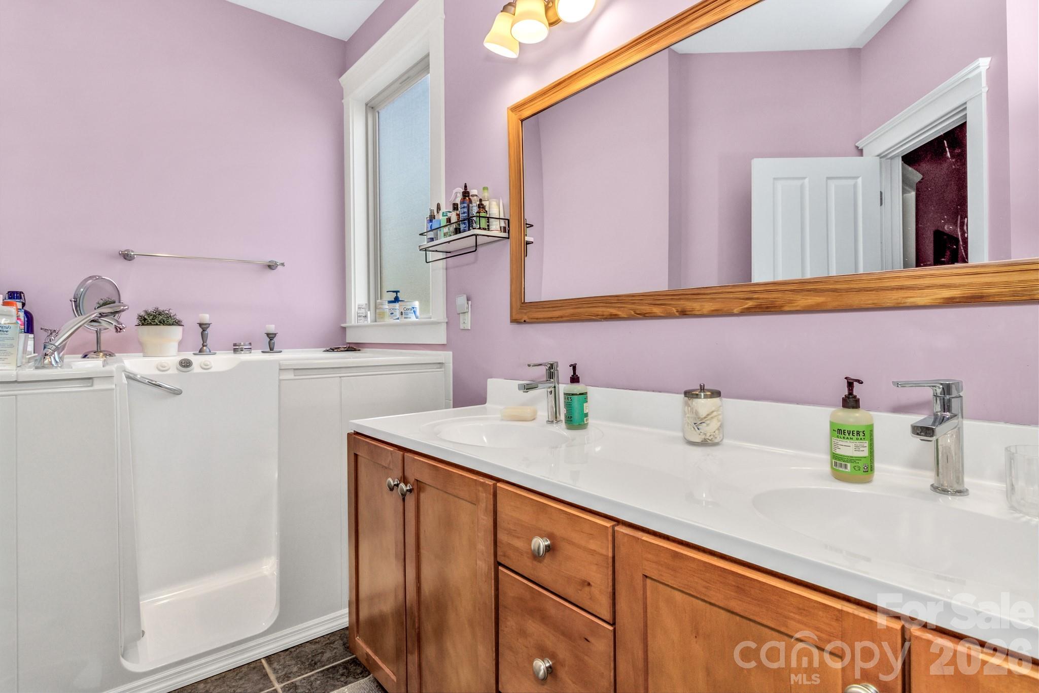 12 Hoolet Court Candler NC 28715