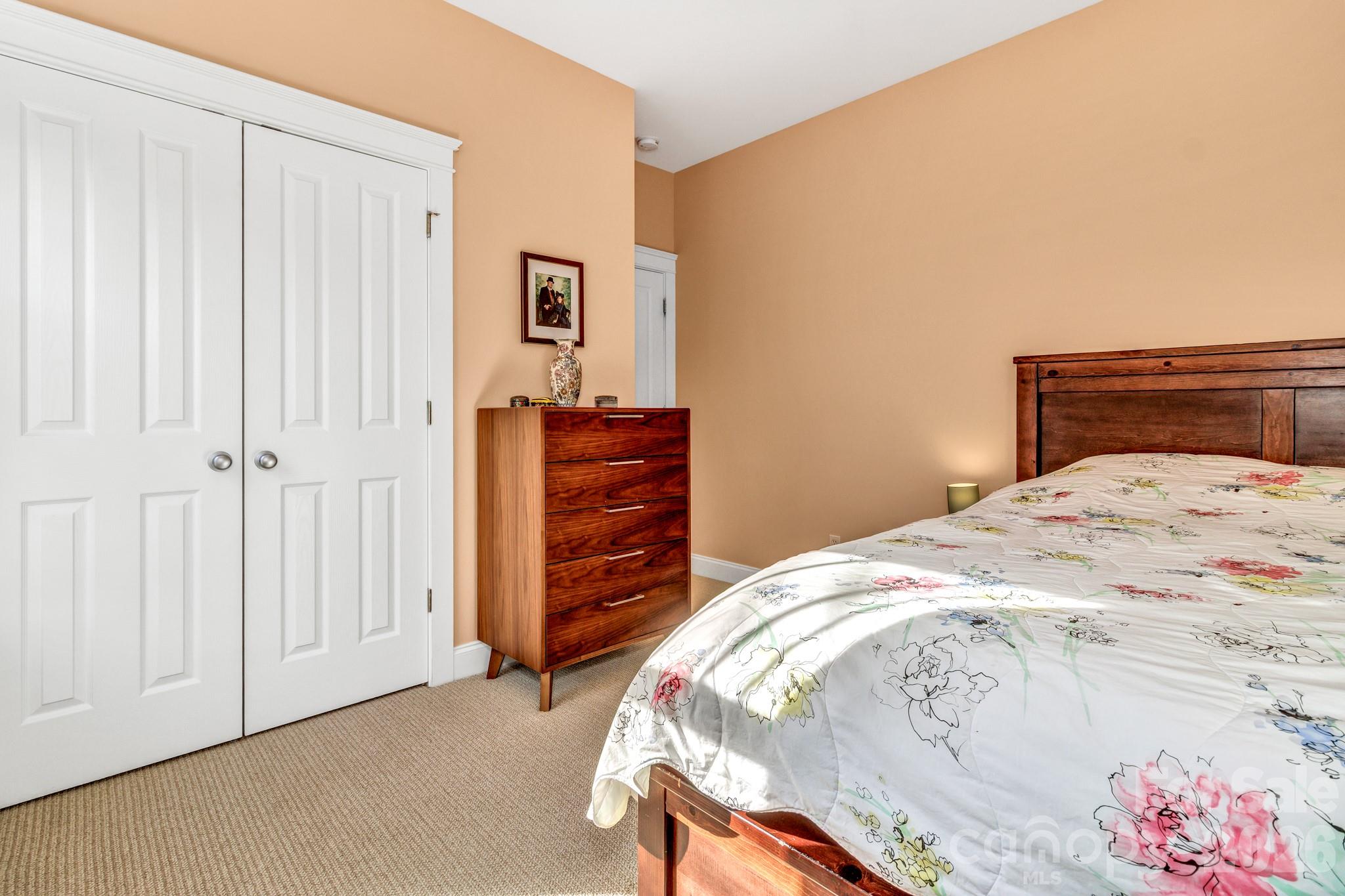 12 Hoolet Court Candler NC 28715