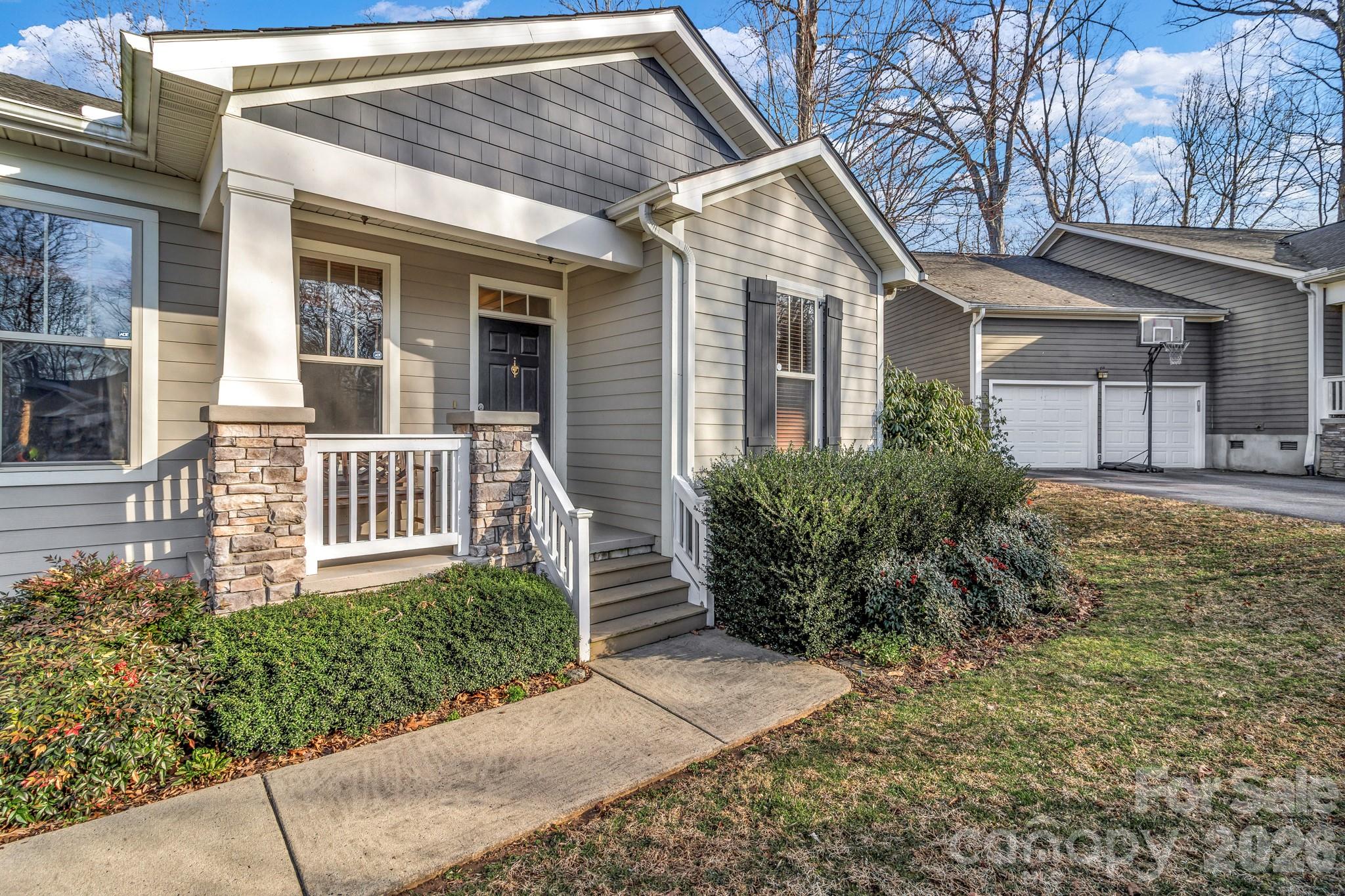 12 Hoolet Court Candler NC 28715