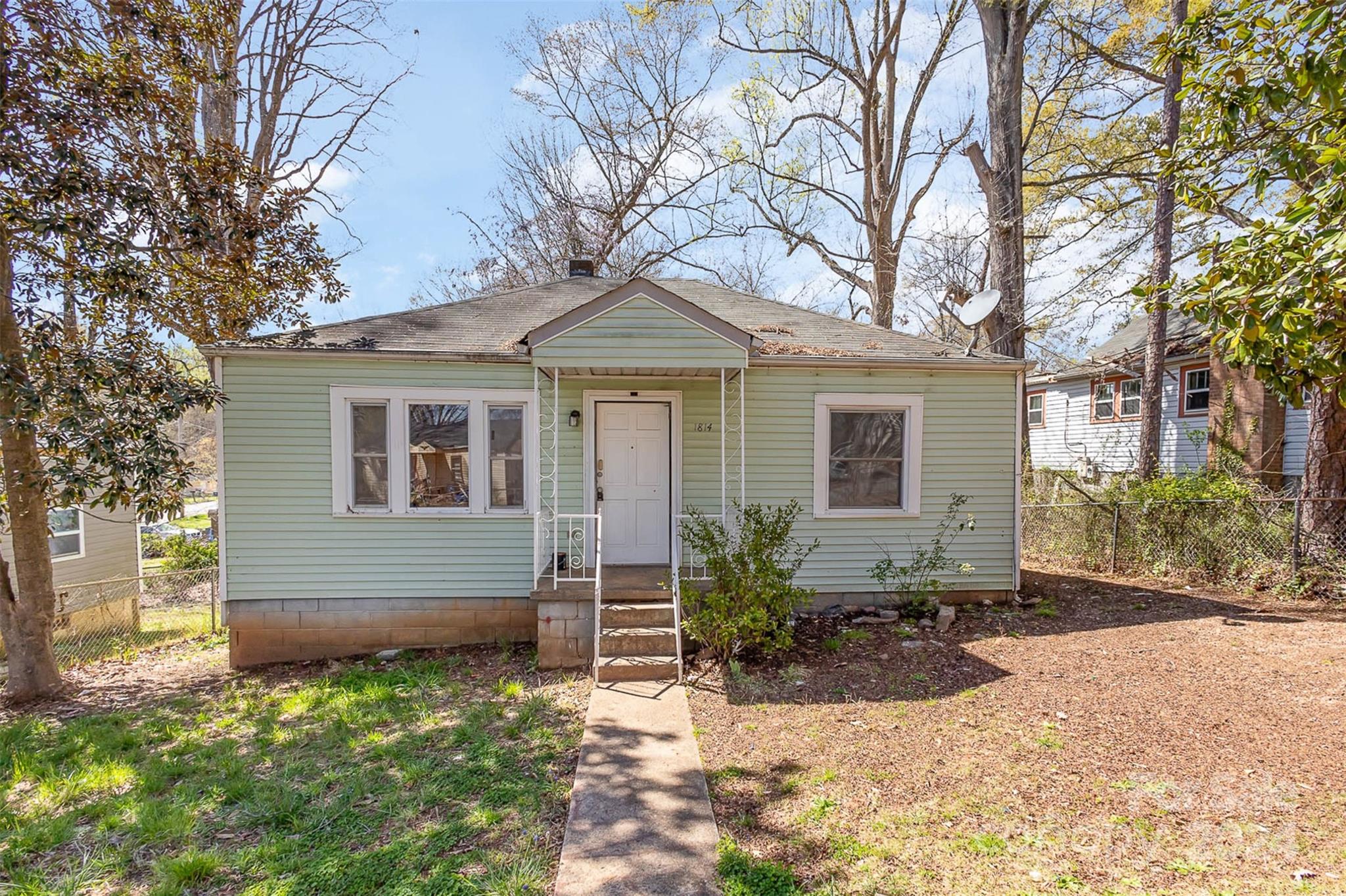 1814 5th Street Statesville NC 28677
