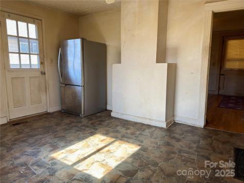 658 Emma Road Asheville NC 28806