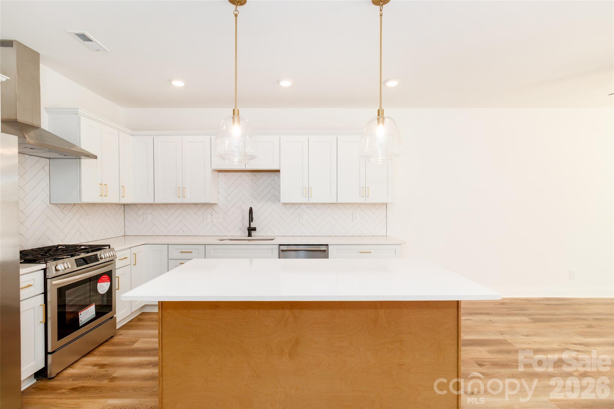 2521 Elon Street Charlotte NC 28208