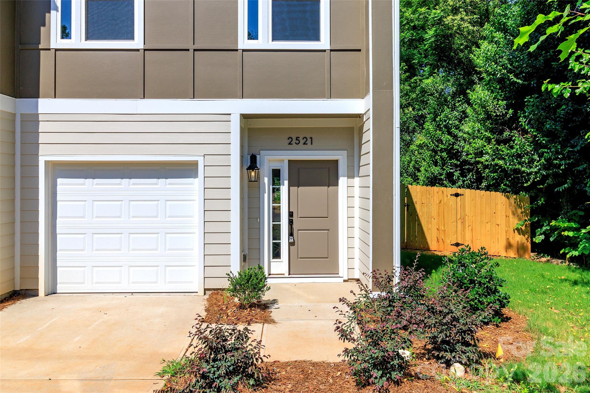 2521 Elon Street Charlotte NC 28208