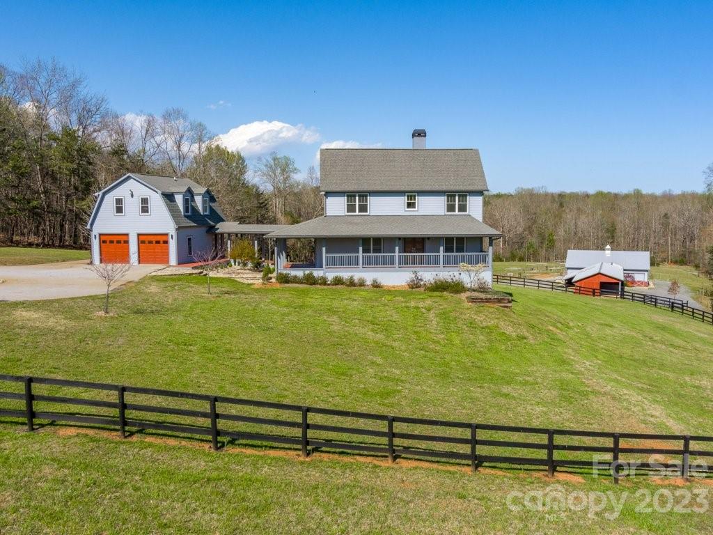 2428 Collinsville Road Columbus NC 28722