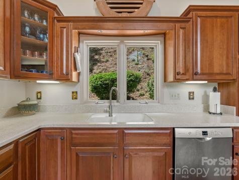26 Walnut Drive Mills River NC 28759