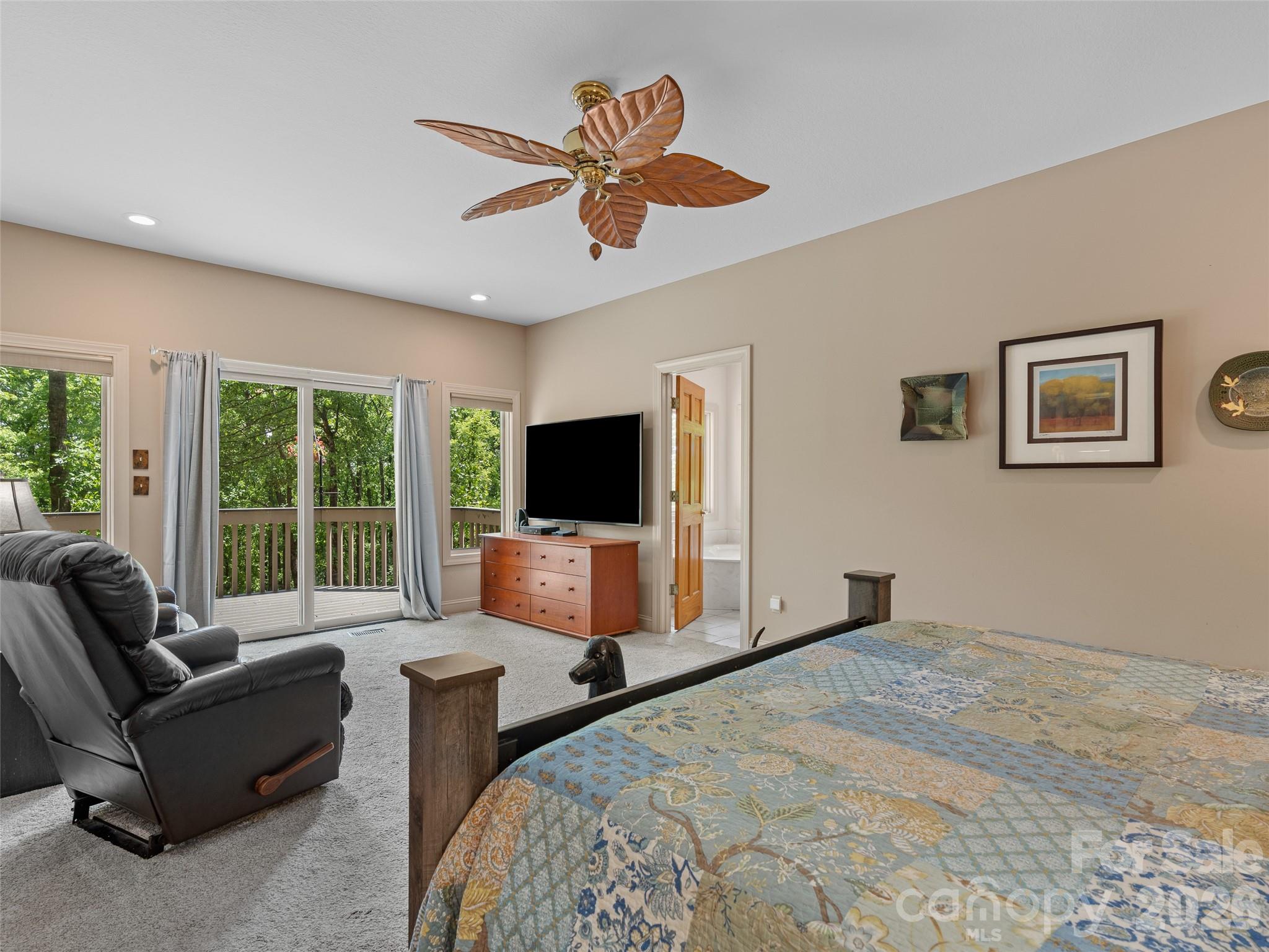 26 Walnut Drive Mills River NC 28759