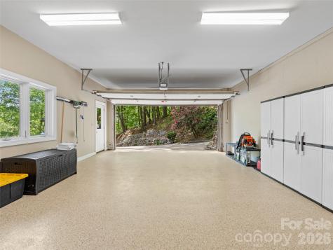 26 Walnut Drive Mills River NC 28759