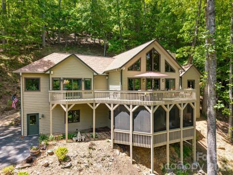 26 Walnut Drive Mills River NC 28759