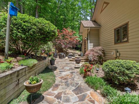 26 Walnut Drive Mills River NC 28759
