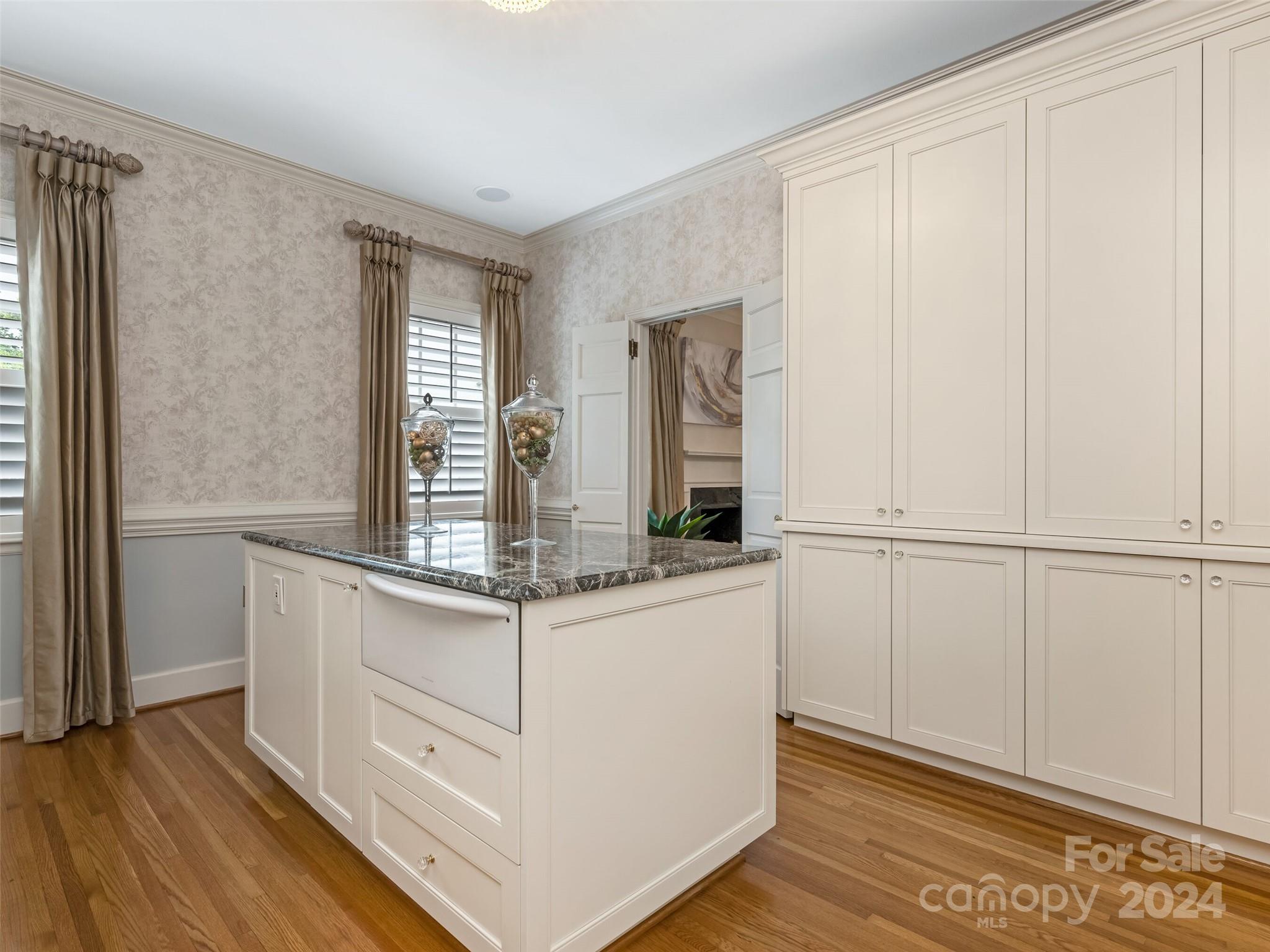 2023 Princeton Avenue Charlotte NC 28207