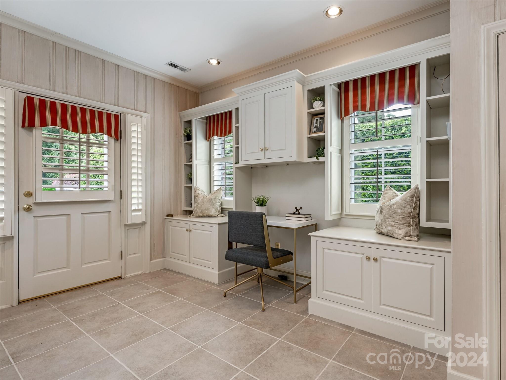 2023 Princeton Avenue Charlotte NC 28207