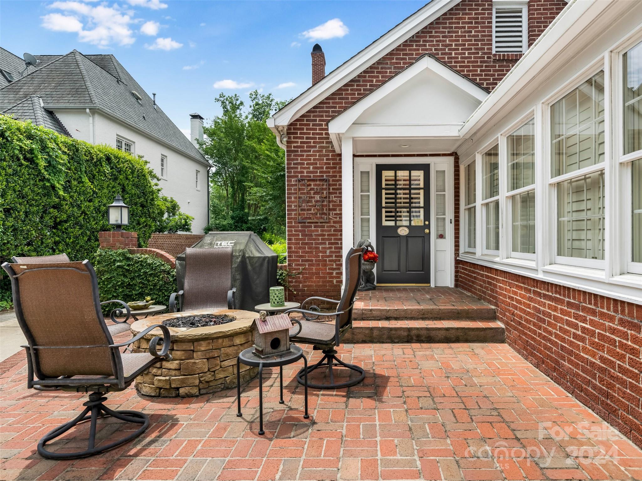 2023 Princeton Avenue Charlotte NC 28207
