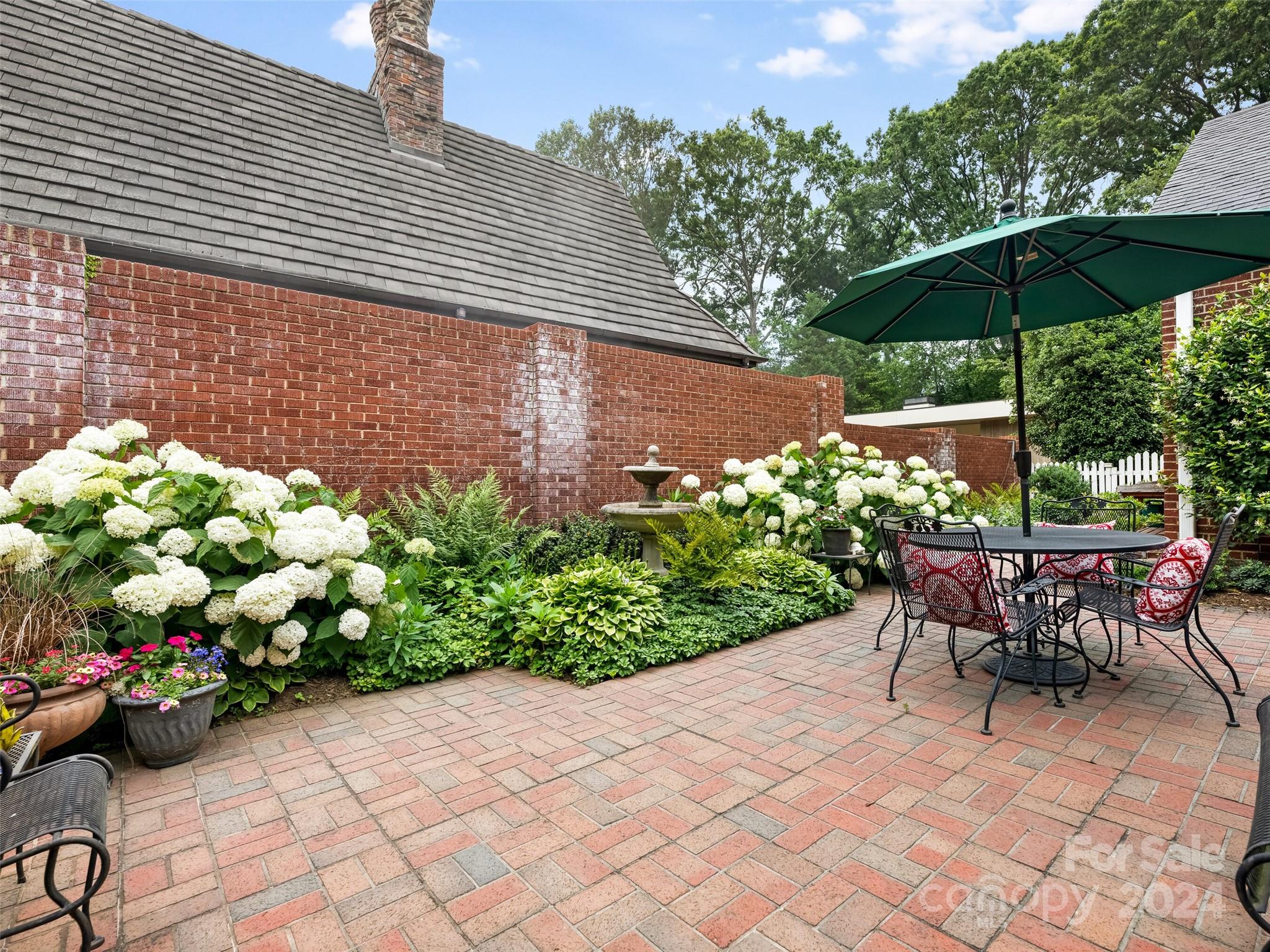 2023 Princeton Avenue Charlotte NC 28207