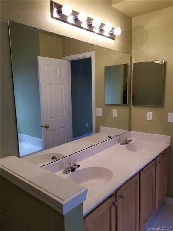 10009 Highlands Crossing Drive Charlotte NC 28277