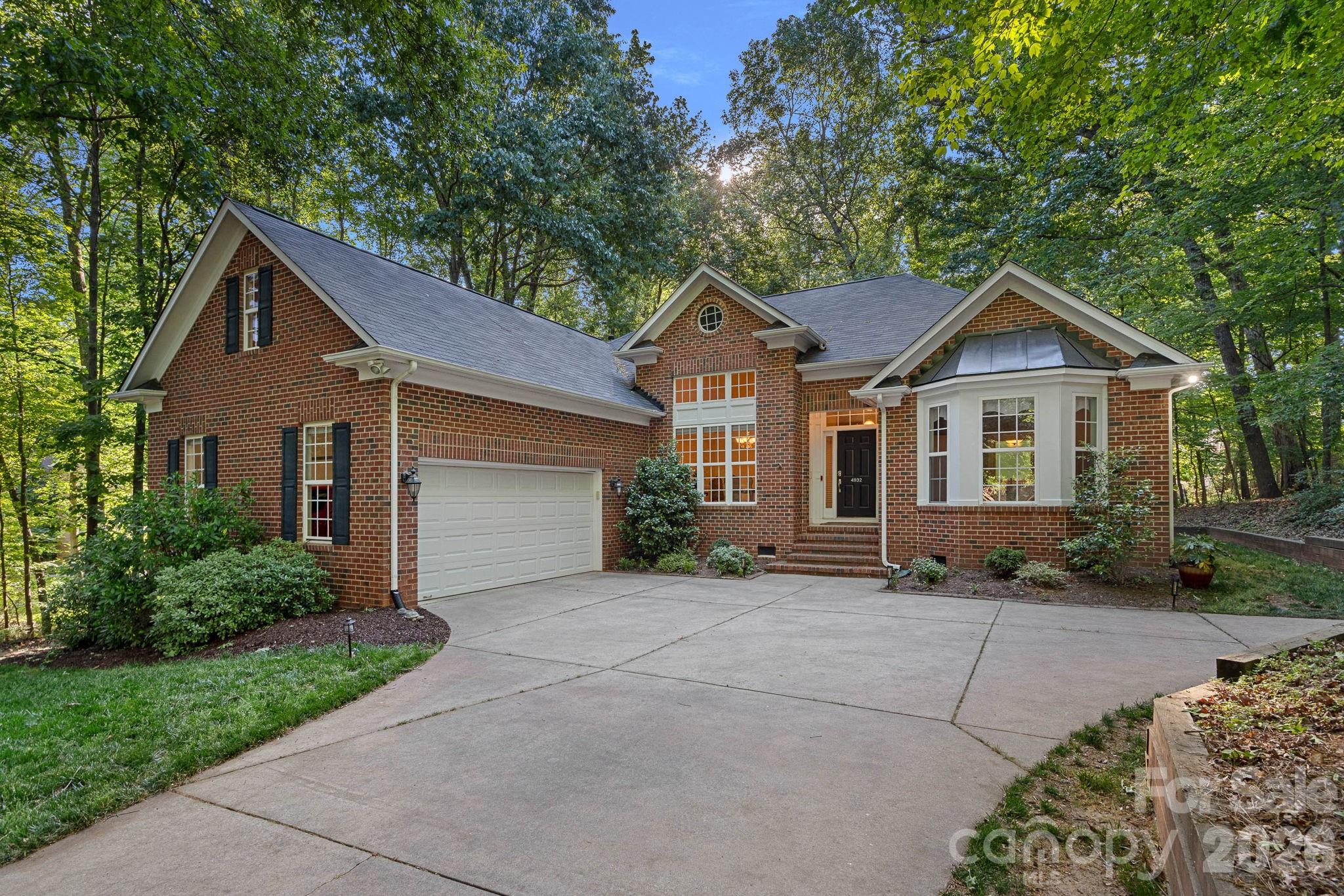 4932 Derbyshire Drive Charlotte NC 28270