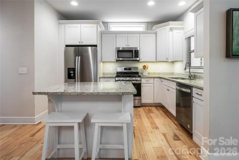 58 River Bend Lane Fletcher NC 28732