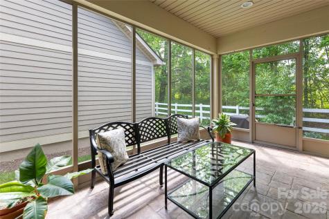 58 River Bend Lane Fletcher NC 28732