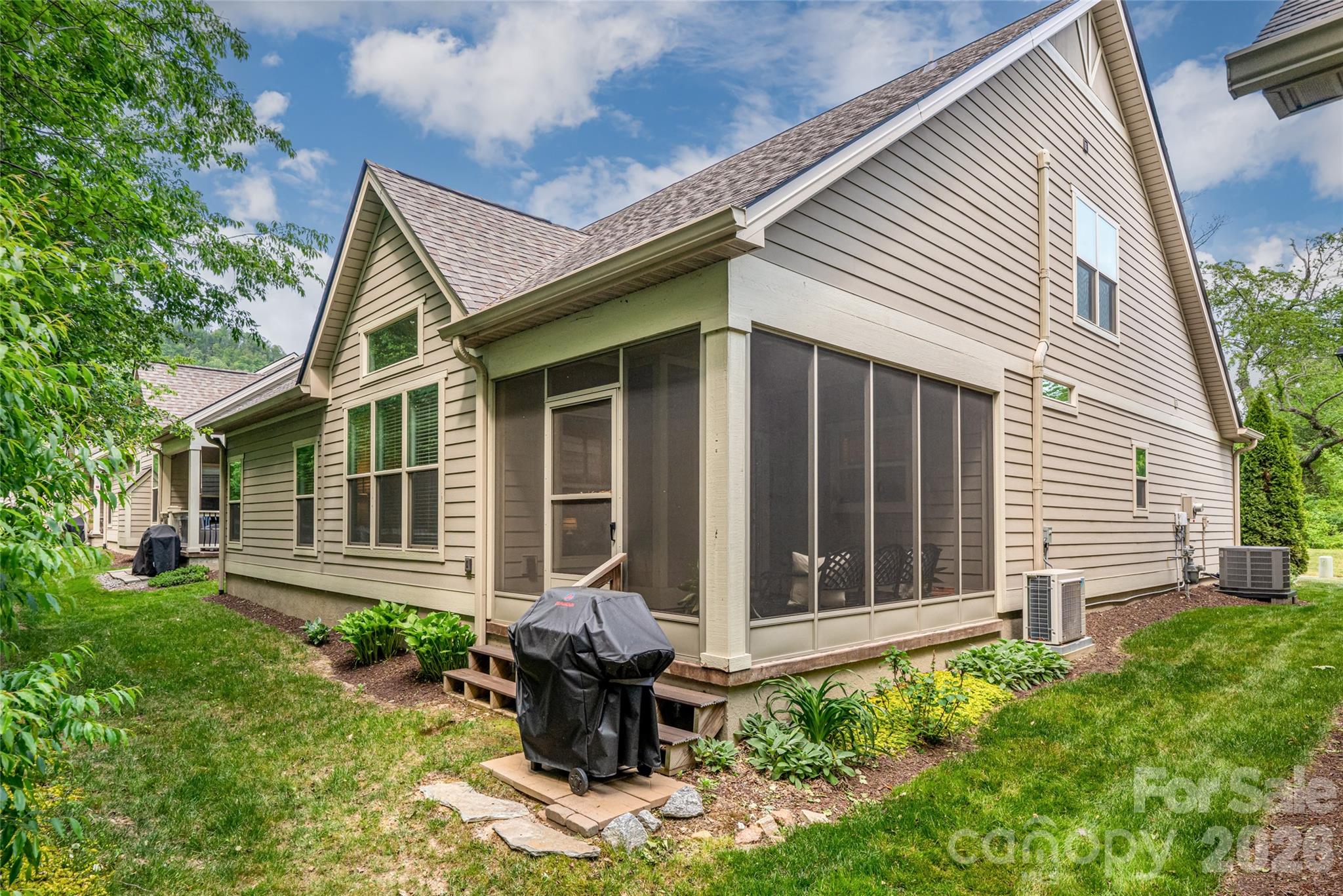 58 River Bend Lane Fletcher NC 28732